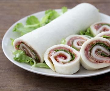 Rouleau de mozzarella farci