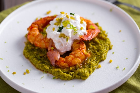 Gambas au brandy avec stracciatella et pistache